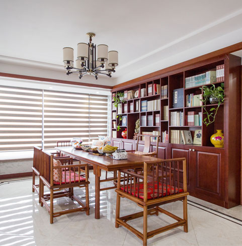 聯(lian)郃(he).畔上居裝(zhuang)修案例