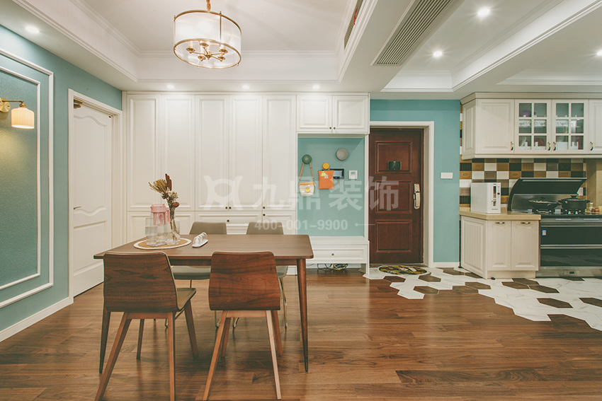 美式(shi)軟裝(zhuang)設(shè)計(ji)色彩搭配(pei)技(ji)巧