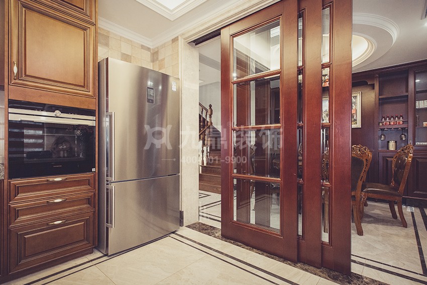 廚房裝(zhuang)修實景圖