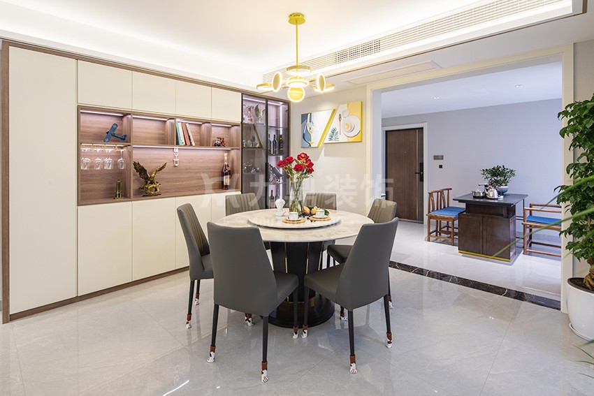 餐廳裝(zhuang)修實景圖