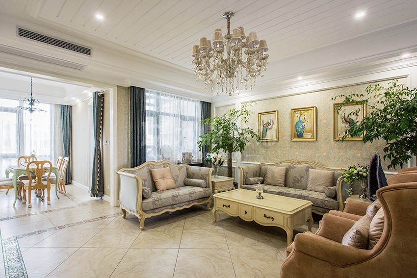 客餐廳裝(zhuang)修實景圖