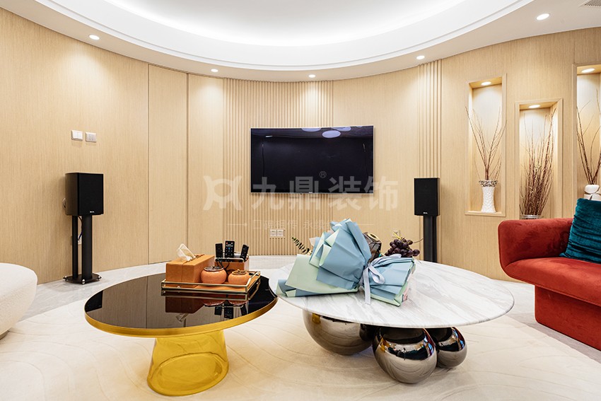 客廳裝(zhuang)修