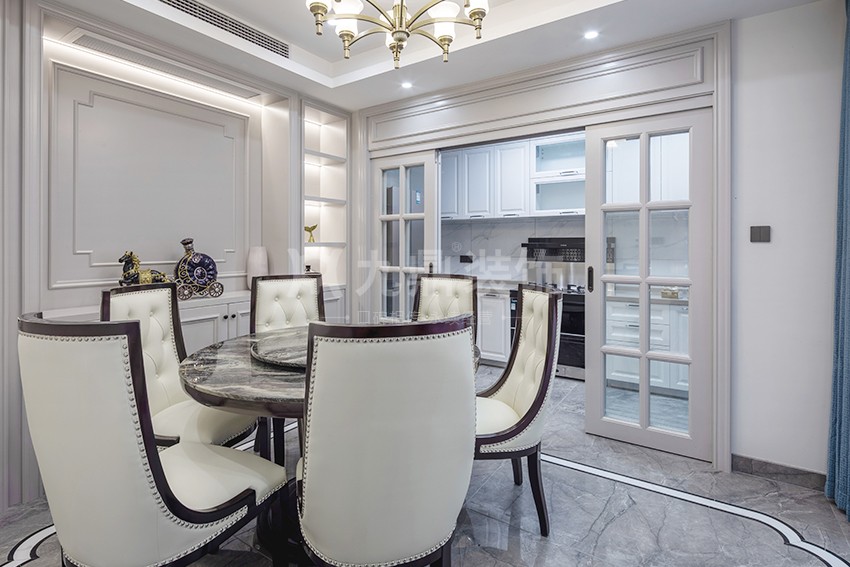 餐廳裝(zhuang)修