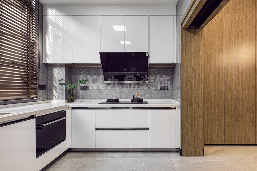 廚房裝(zhuang)修