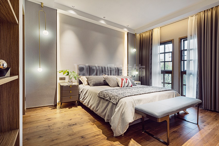 卧室裝(zhuang)修