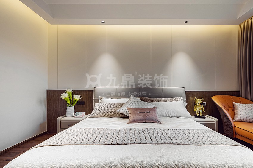 卧室裝(zhuang)修