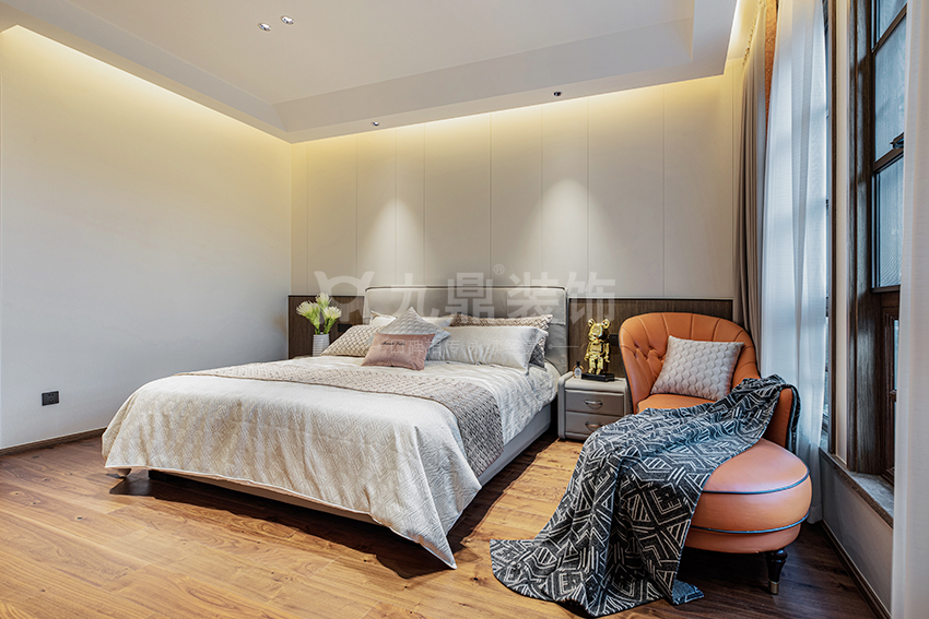 卧室裝(zhuang)修