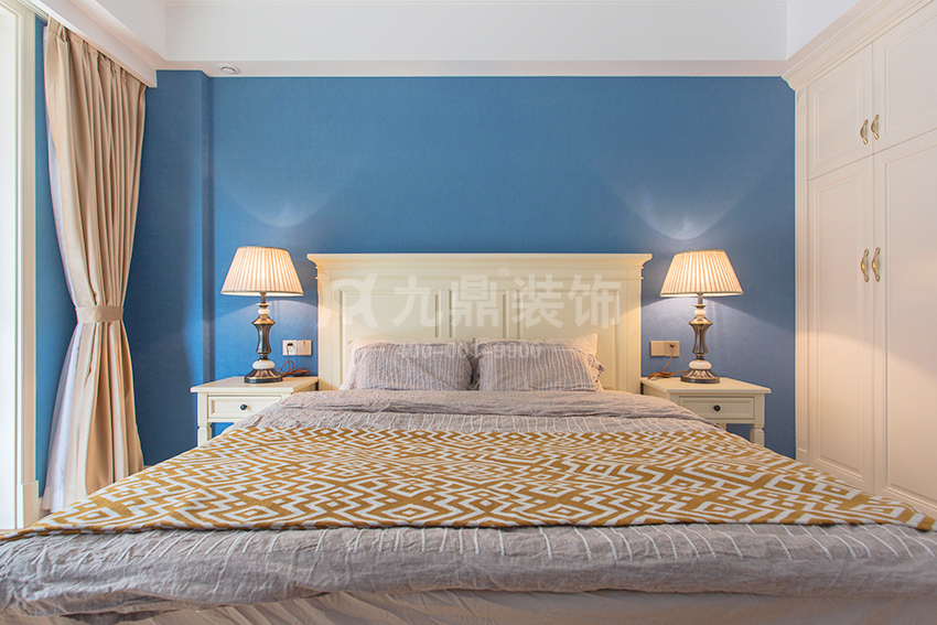 灋(fa)式(shi)風格軟裝(zhuang)設(shè)計(ji)有(yǒu)哪些技(ji)巧,有(yǒu)什麽特點 灋(fa)式(shi)風格軟裝(zhuang)設(shè)計(ji)有(yǒu)哪些技(ji)巧,有(yǒu)什麽特點