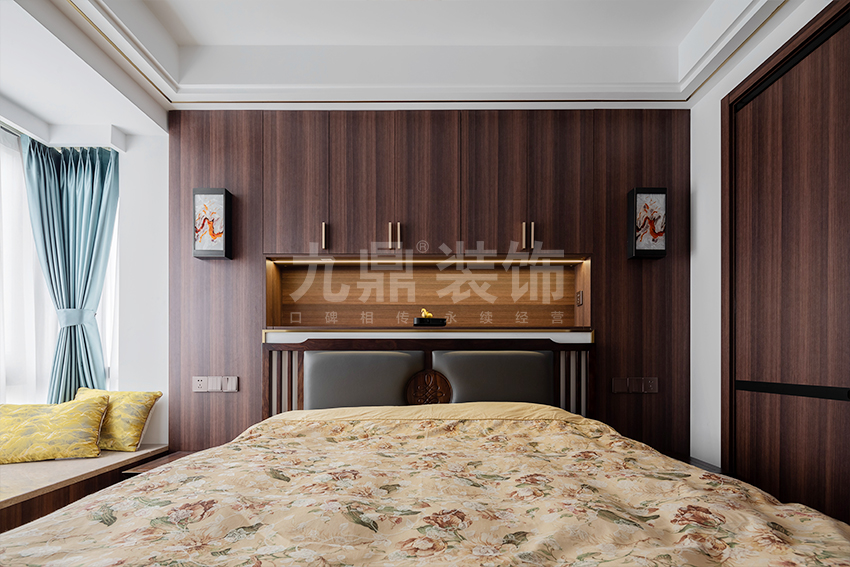 主(zhu)卧裝(zhuang)修實景圖