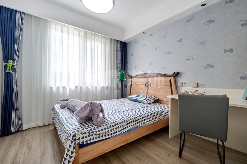 卧室裝(zhuang)修圖