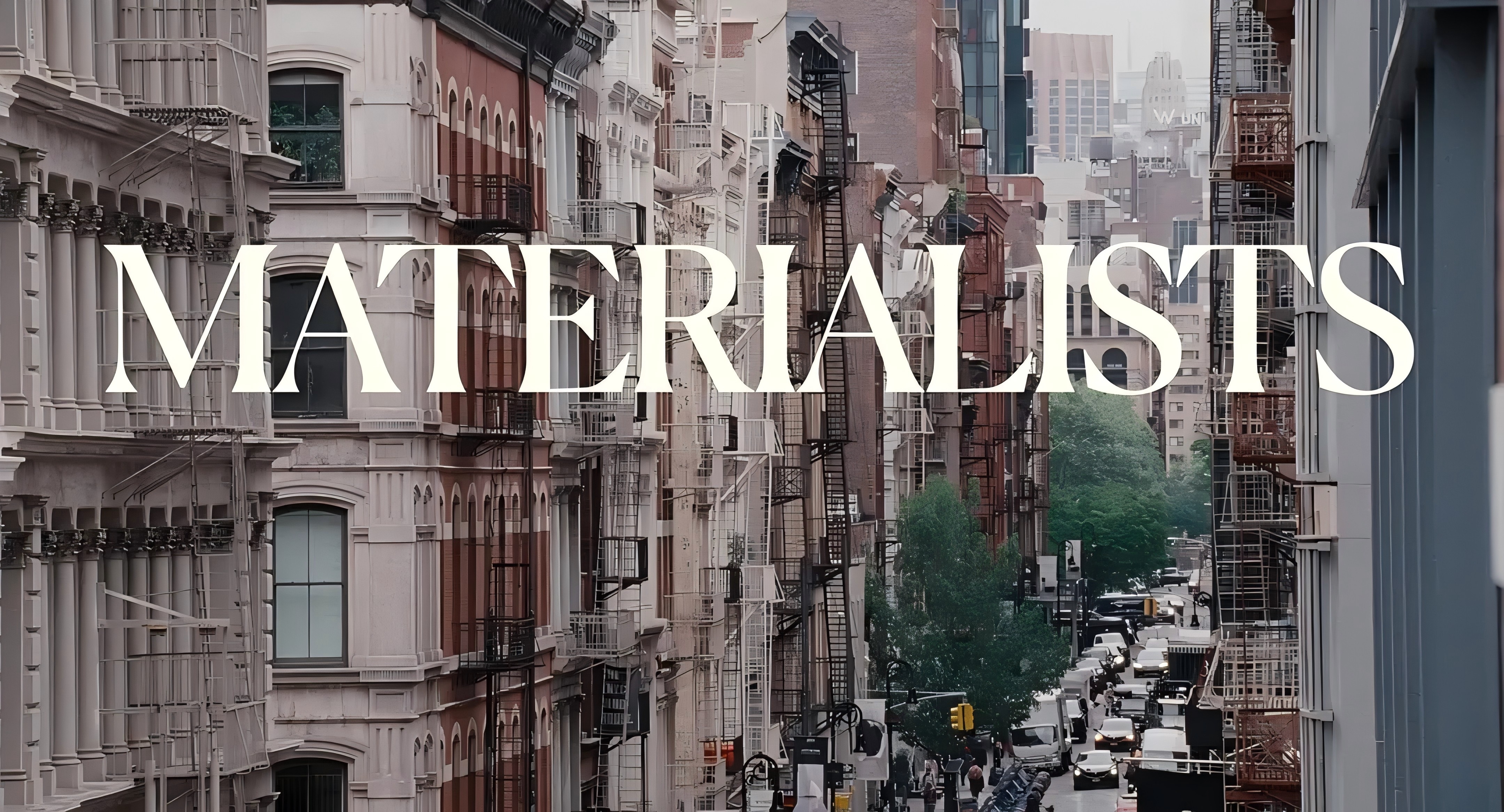 揭秘《物(wù)質(zhi)主(zhu)義者》男二的(de)傢(jia)：“老錢風”天花(huā)闆！