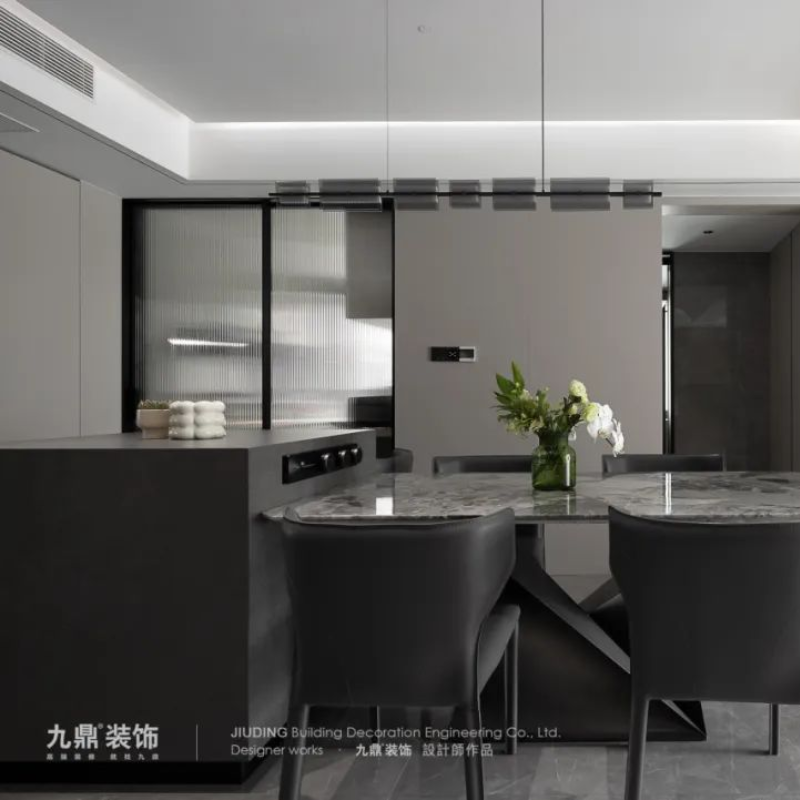 170㎡贊成(cheng)林風現(xian)代(dai)簡約風裝(zhuang)修案例