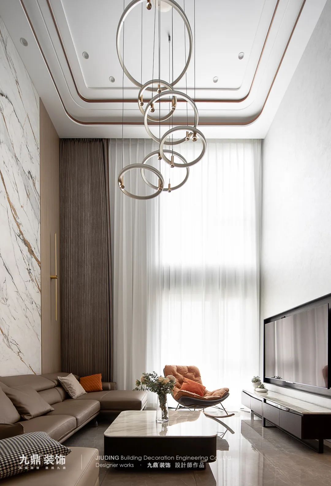 杭(hang)州普金傢(jia)園180m² 現(xian)代(dai)風裝(zhuang)修案例